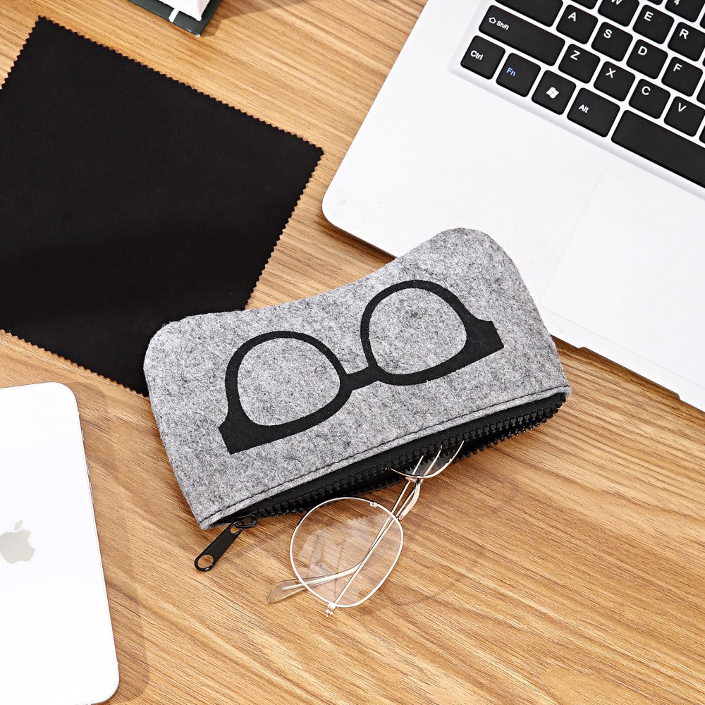 Soft Felt Glasses Case – Grey and Black